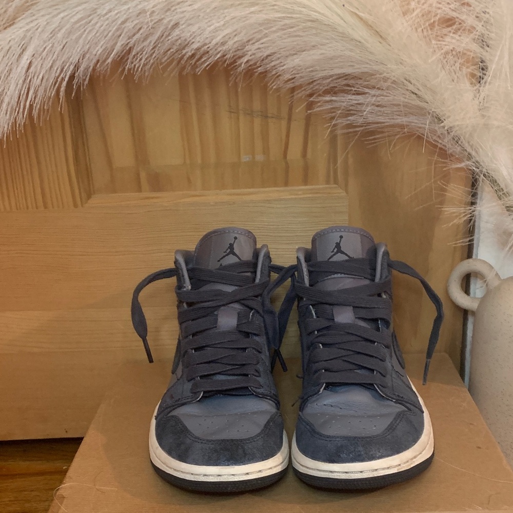 Jordan Women’s Charcoal Sneakers
